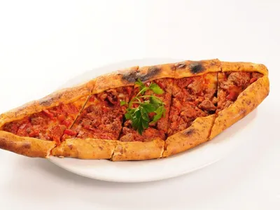 Kuşbaşılı Pide