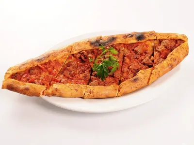 Kuşbaşılı Pide